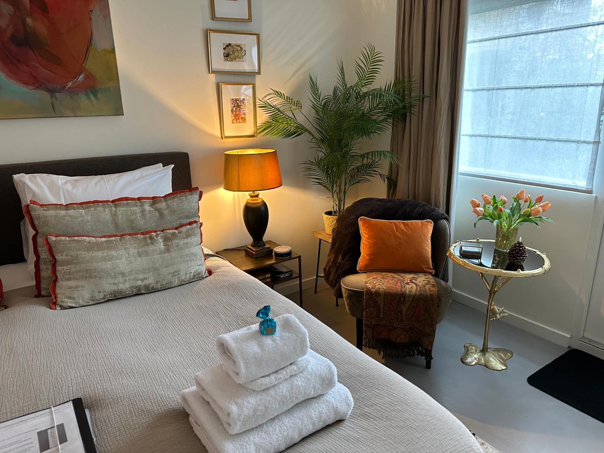 B&B Ereprijs Haag Eksteriør billede